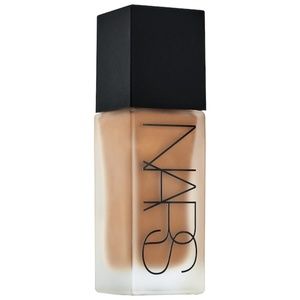 Nars All Day Luminous Weightless Foundation NWT